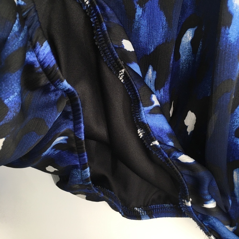 Blue Leopard Animal Print Bell Sleeve Top - Picture 8 of 11